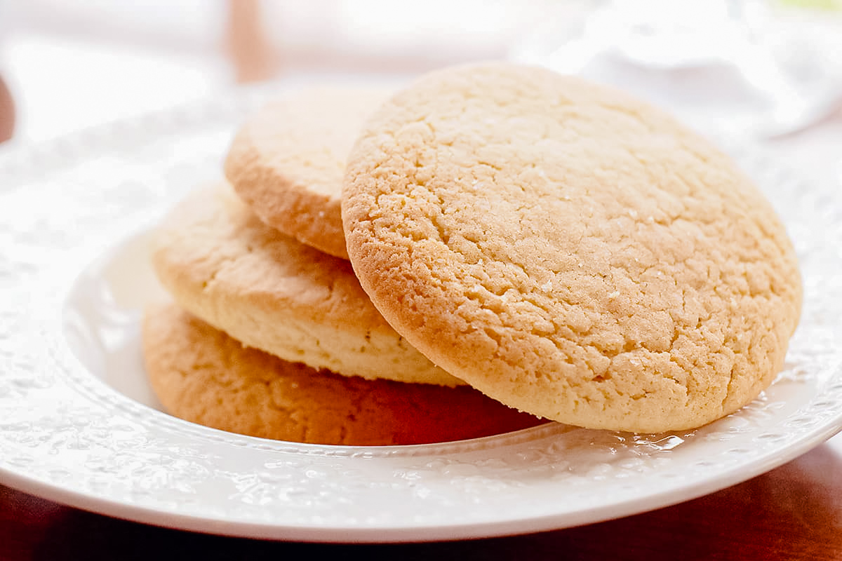 Southern Comfort Food: Old Fashioned Tea Cakes